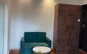 The Taaj Inn